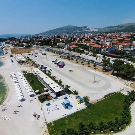Apartment By The Sea - 20307