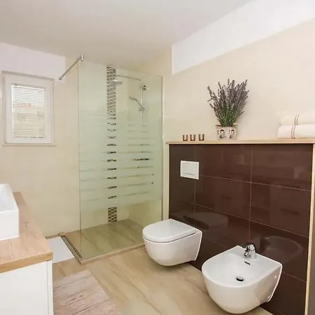 Apartment By The Sea - 20307 Trogir